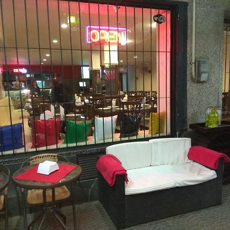Petit Rivera Hotel Kültér fotó