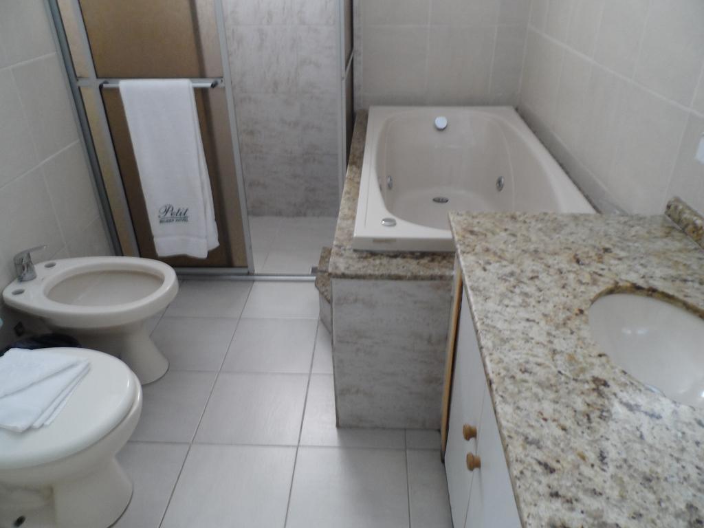 Petit Rivera Hotel Kültér fotó