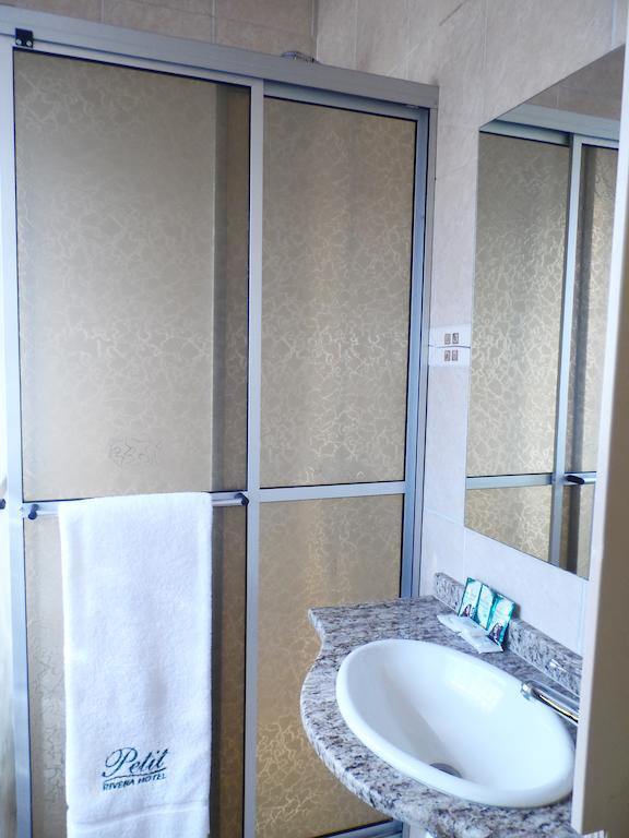 Petit Rivera Hotel Szoba fotó